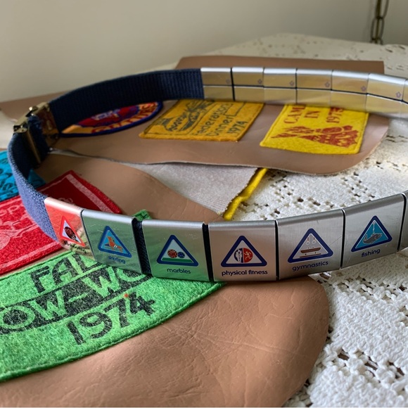 Cub Scouts Boy Scouts of America Belt and Skill Awards - Picture 6 of 12